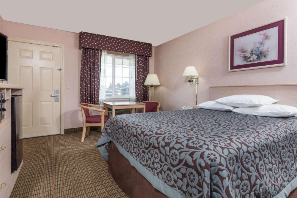 Days Inn by Wyndham Portland Central Image 22